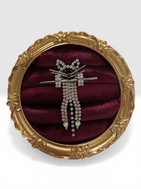 Silver Rhinestone Green Eyed Hanging Cat Pin with Moveable Tail